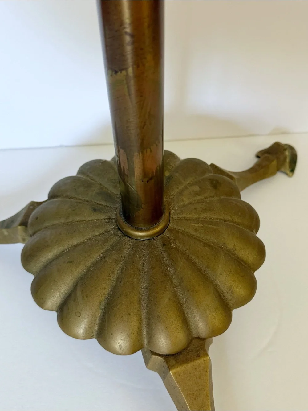 Vintage Hollywood Regency Brass Valet Stand Suit Wardrobe Floor Hanger